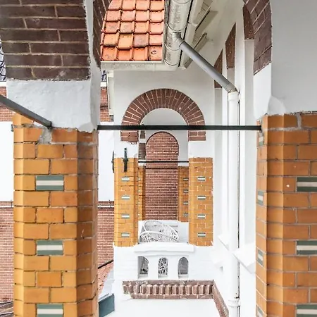 Breeburg Szálloda 3*