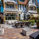ホテル Breeburg