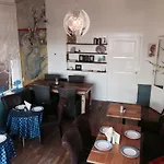 Breeburg 3*